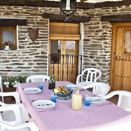 Cortijo Puerta Country house *